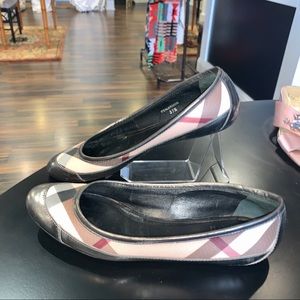 Burberry Nova Check Flats